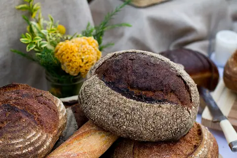 Maisey's Bakery photo 2